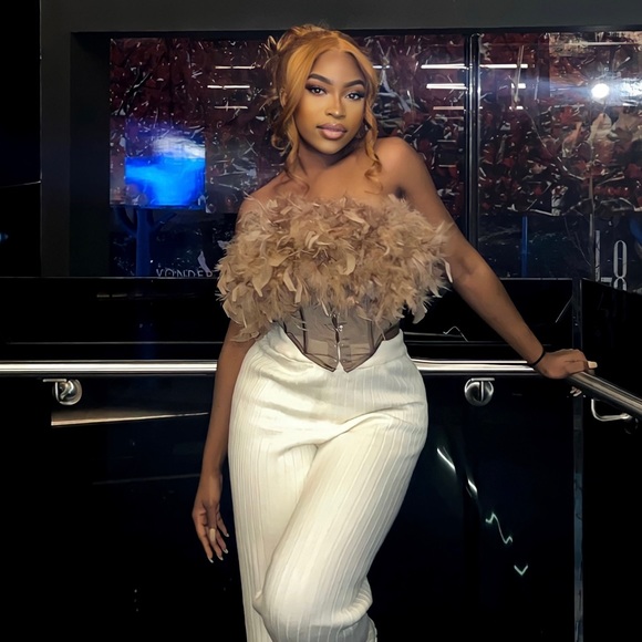 Feathered Corset top in nude/mocha - Picture 4 of 4